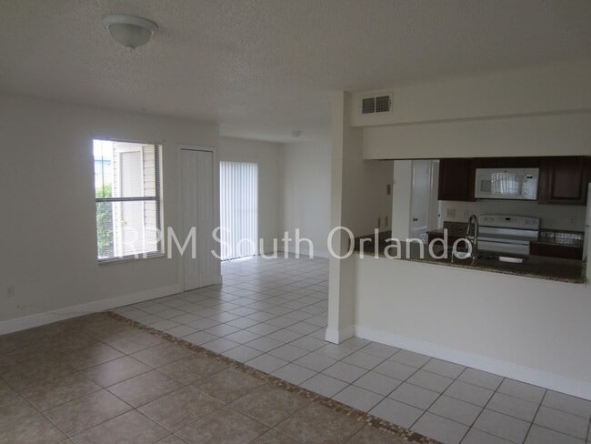 Building Photo - 2 bed 2 bath Kissimmee