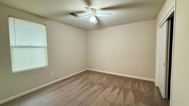 Building Photo - 121 W 2nd St