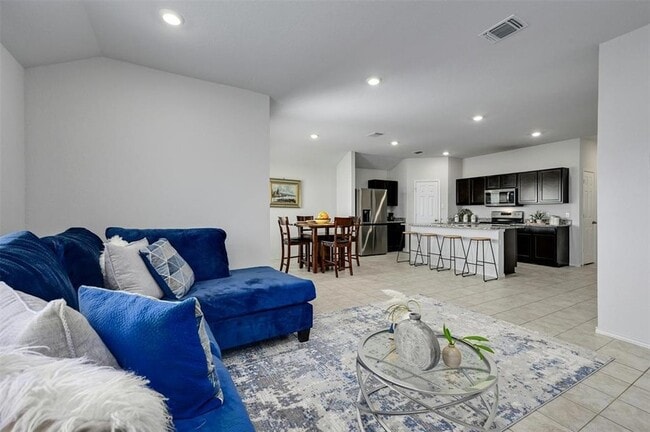 Building Photo - 1045 Taggart Trail