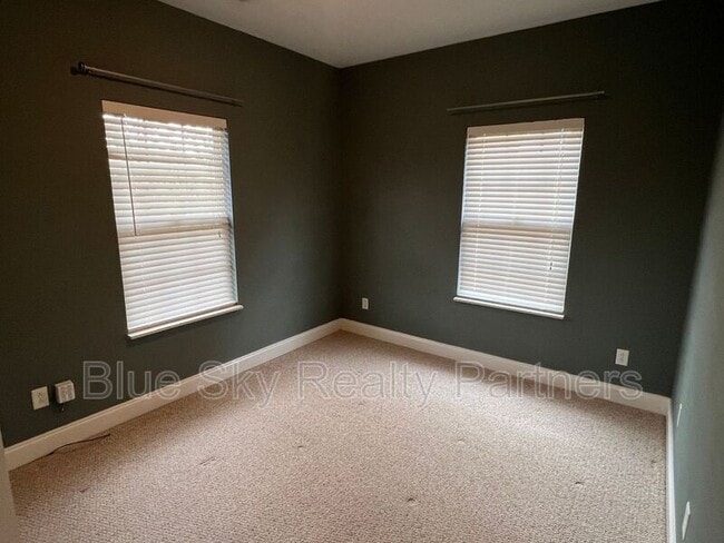 Building Photo - 2432 Pine Marten Way NW