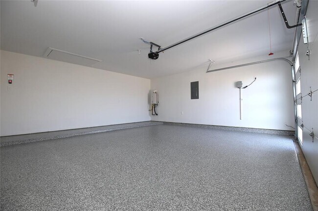 Building Photo - 1702 Windway Ct