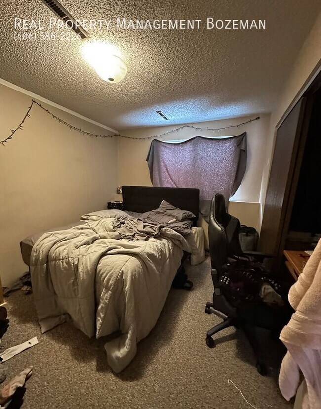 Building Photo - 1513 W Koch St