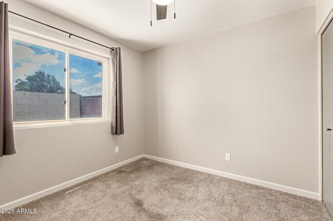 Building Photo - 3713 W Villa Rita Dr