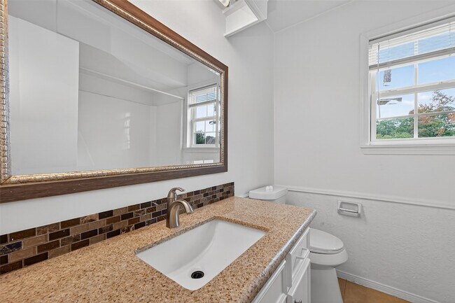 Building Photo - 17614 Telegraph Creek Dr