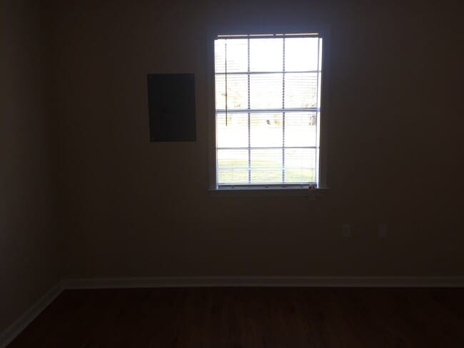 Building Photo - St. Amant 3br/2ba house for $1400
