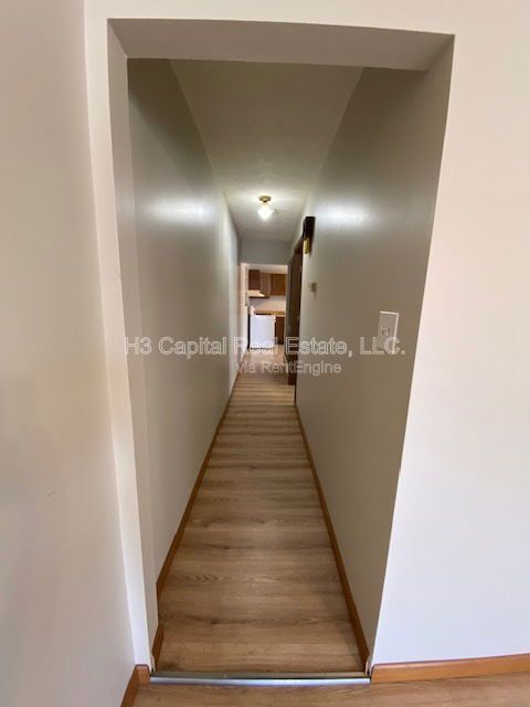 Building Photo - 2011 Harris