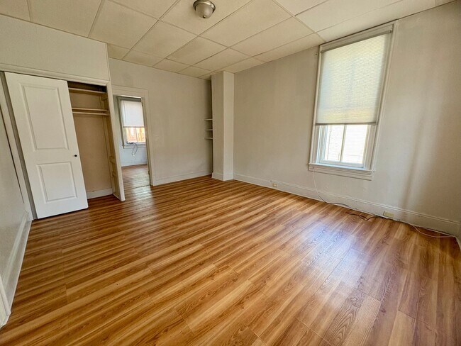 Building Photo - 551 W Philadelphia St