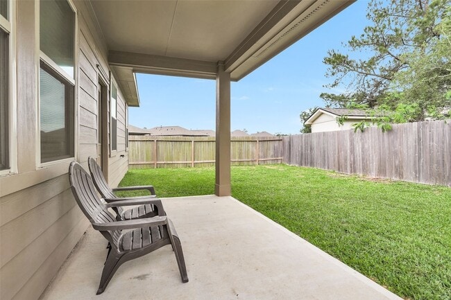 Building Photo - 18806 Legend Oaks Dr