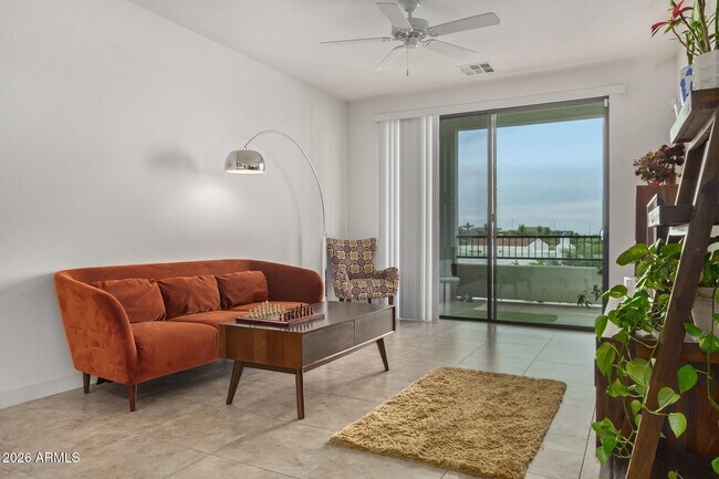 Building Photo - 2511 W Queen Creek Rd