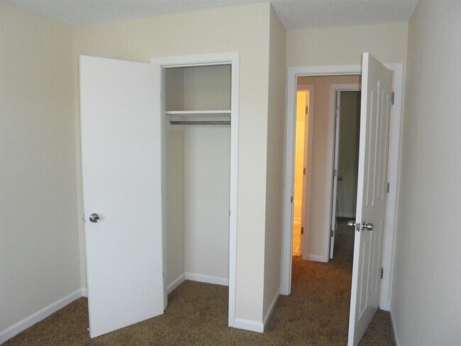 Building Photo - 2746 Union Hall Rd