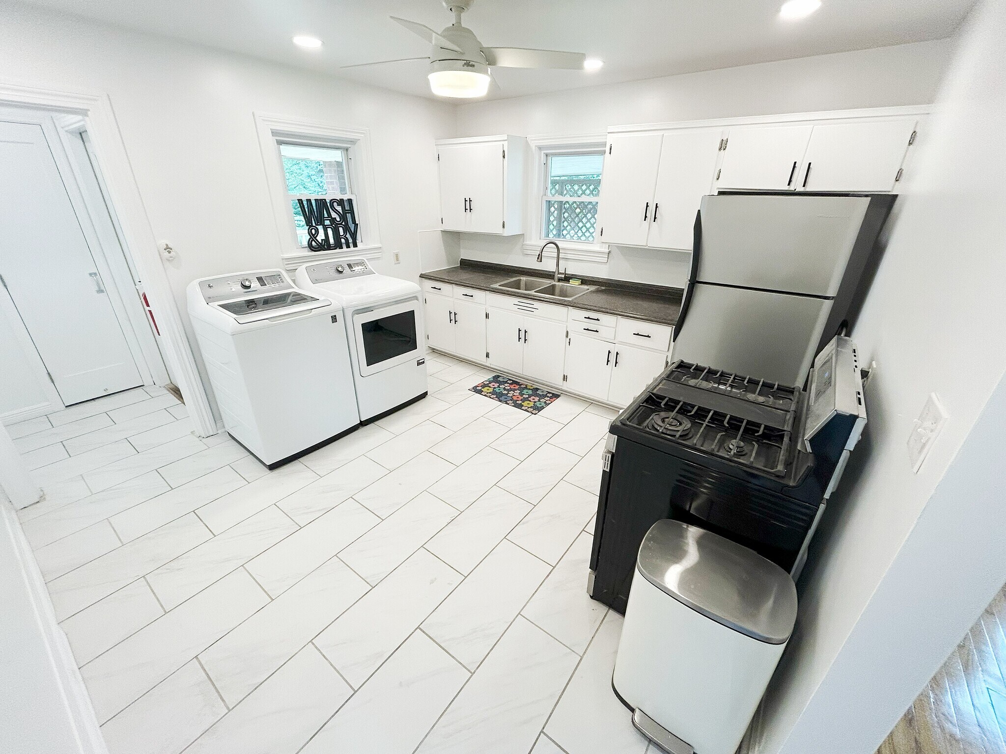 Building Photo - 2915 Molter Ct