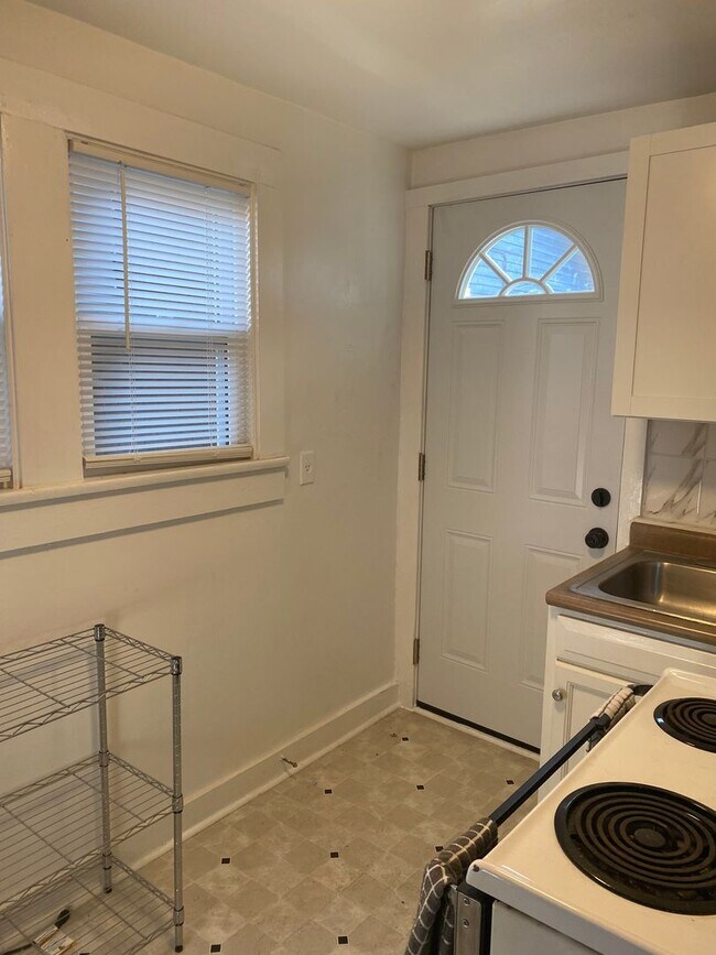 1516 Highland Ave 1516 Highland Ave Knoxville TN 37916 Apartment Finder