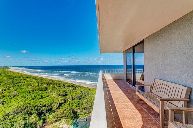 Building Photo - 5550 N Ocean Dr