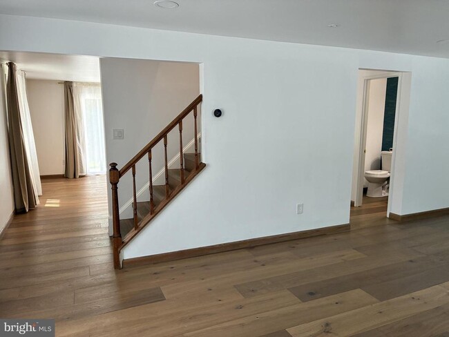 Building Photo - 14430 Pebble Hill Ln
