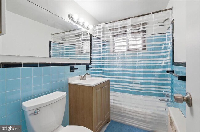 Building Photo - 1200 S Arlington Ridge Rd