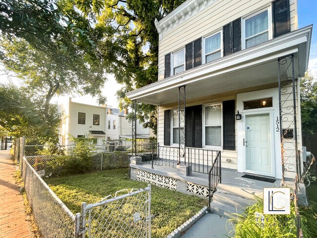 Primary Photo - 1512 U St SE