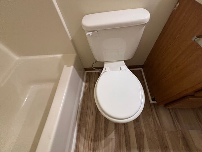 Building Photo - 1212 Shelby Ave