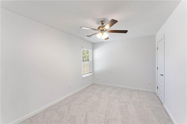 Building Photo - 5895 W Holdcroft Dr