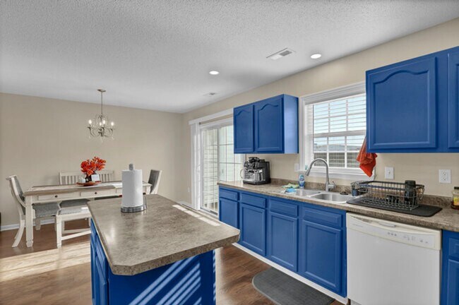 Building Photo - 106 Clint Mills Rd