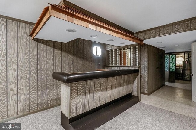 Building Photo - 6912 Eilerson St