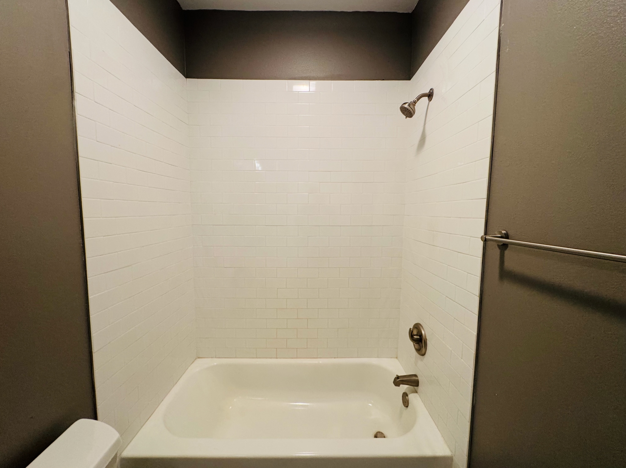 Building Photo - 860 France St