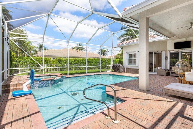 Building Photo - 4675 Manderly Dr