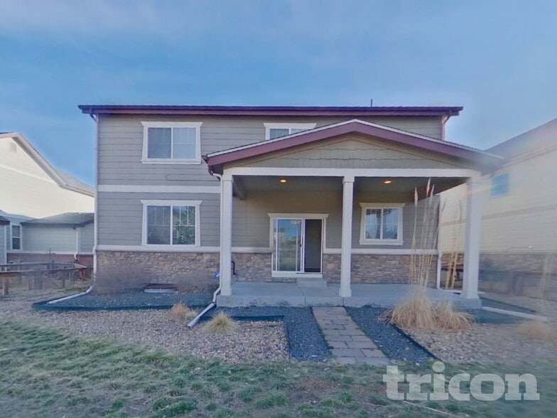 Building Photo - 7191 S Oak Hill Cir