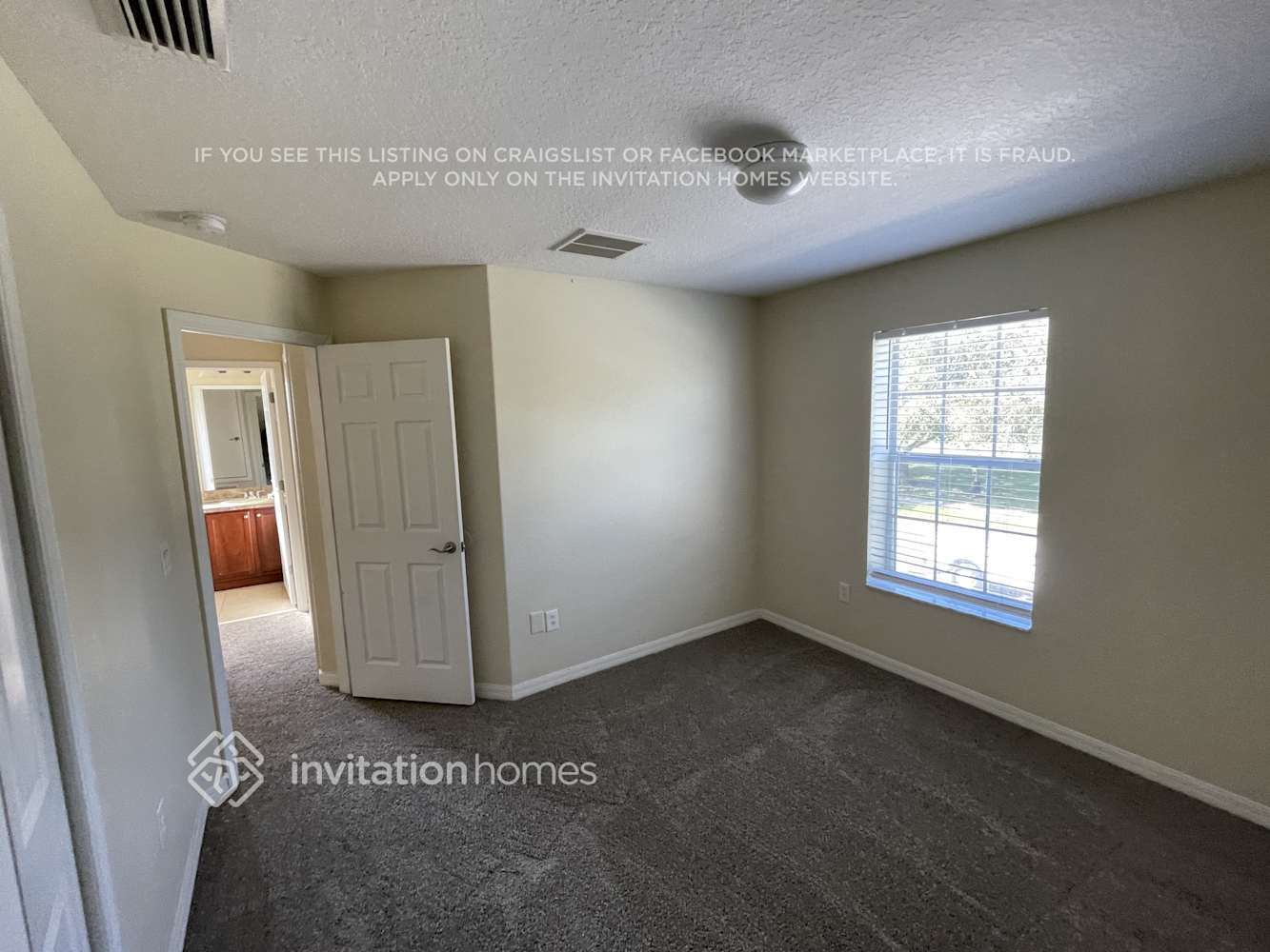 Building Photo - 3340 Cardinal Feather Dr