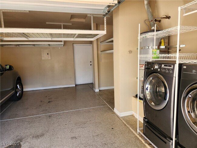 Building Photo - 5250 S Rainbow Blvd