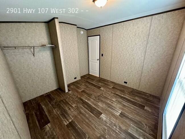 Building Photo - 2901 TX-107