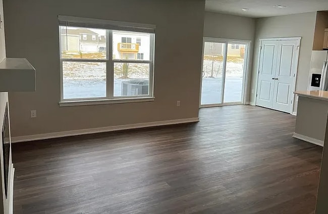 Building Photo - 17024 Sutton Ln