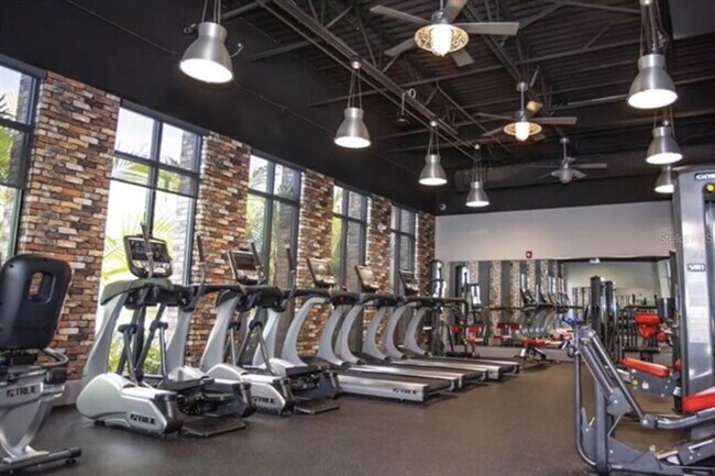 Building Photo - 803 Longboat Dr