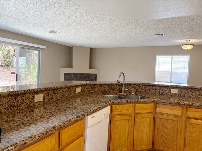 Building Photo - 2713 Brienza Way