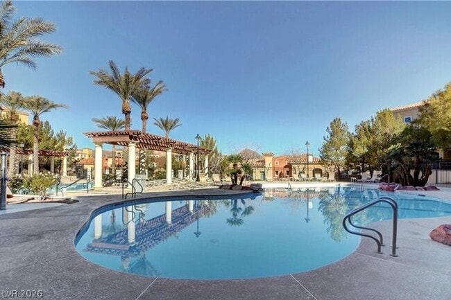 Building Photo - 30 Strada Di Villaggio