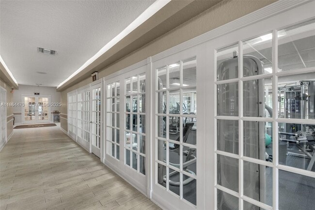 Building Photo - 2590 SE 7th Pl