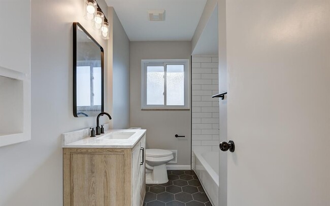 Bathroom shared - 14060 Cloverdale St