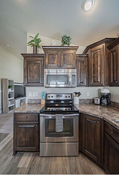 Building Photo - 3853 Tradition Ct