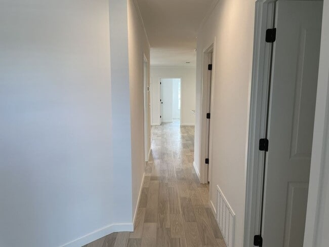 Building Photo - 5708 Blue Harbor Dr