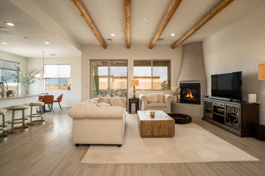Building Photo - 1 Camino Cerro Escondido