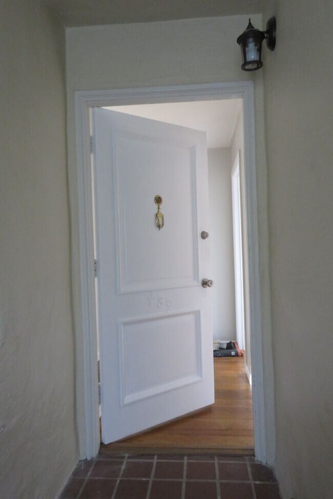 Building Photo - 489 Monterey