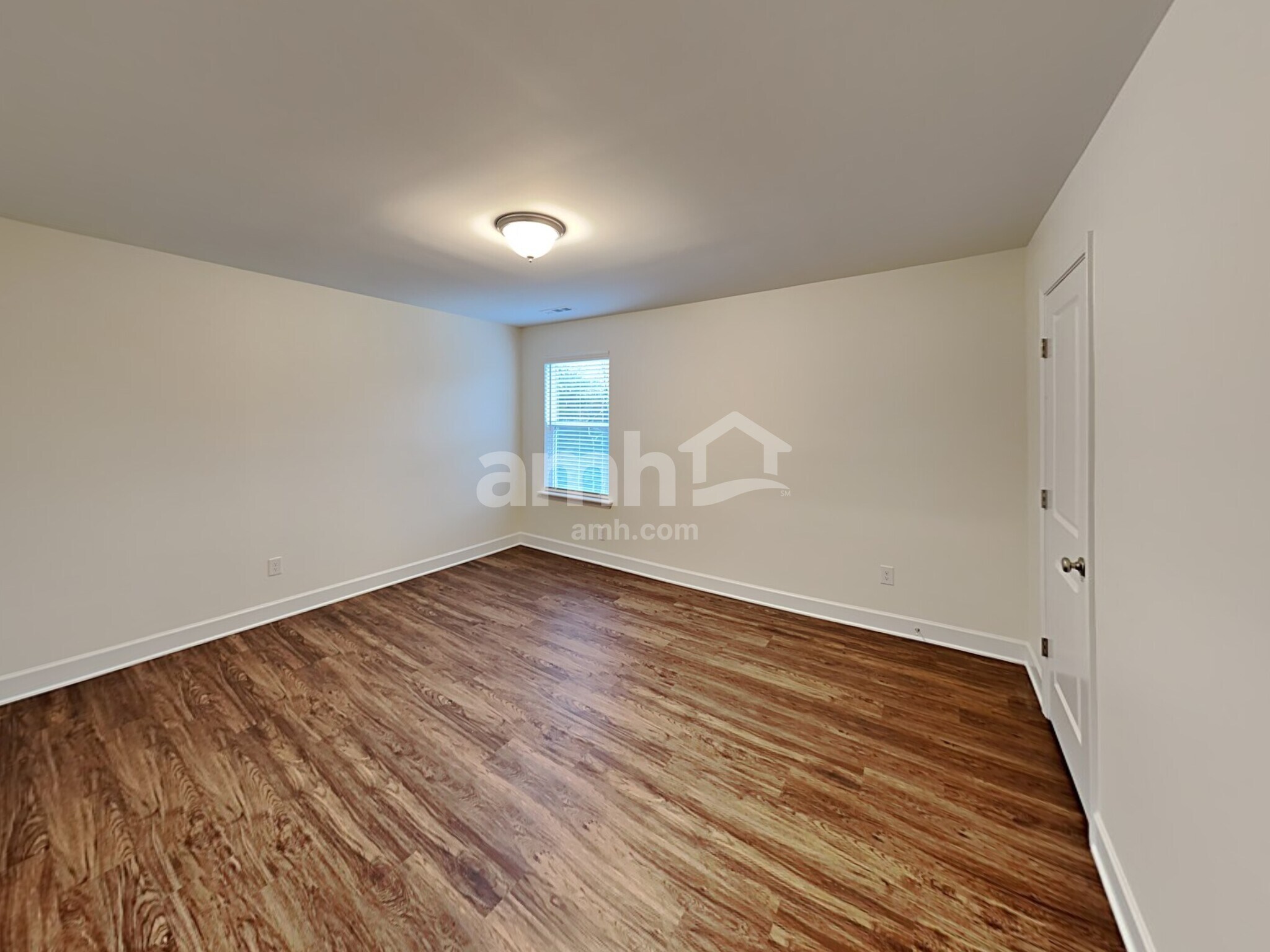 Building Photo - 4749 Chutney Dr