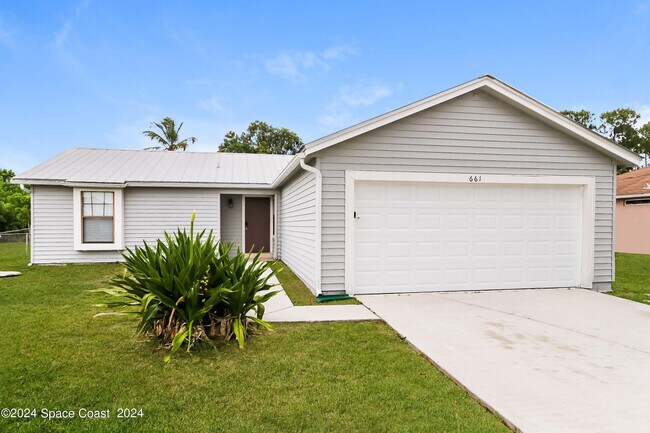 Primary Photo - 661 SW Prado Ave