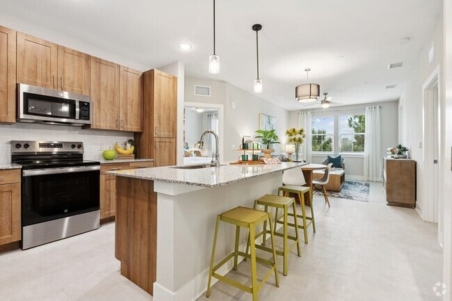 Building Photo - Eastshore Palm Bay