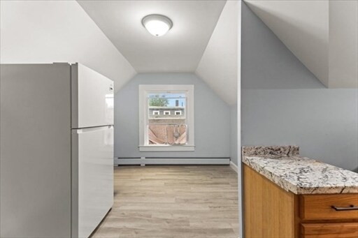 Building Photo - 58 Calmar St