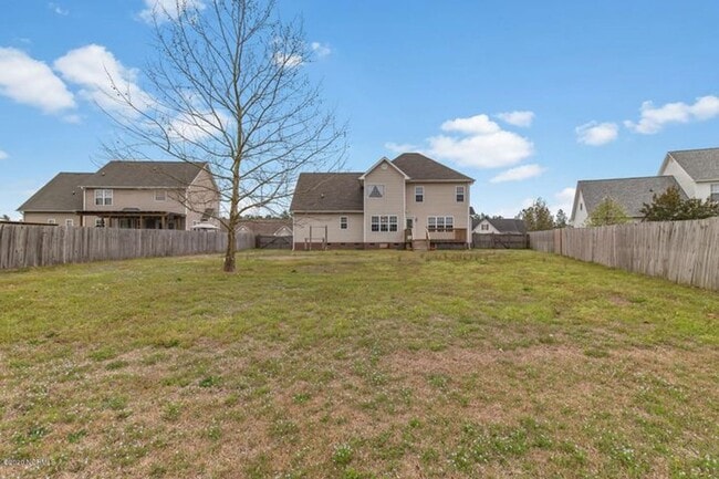 Building Photo - 147 Harvest Moon Dr