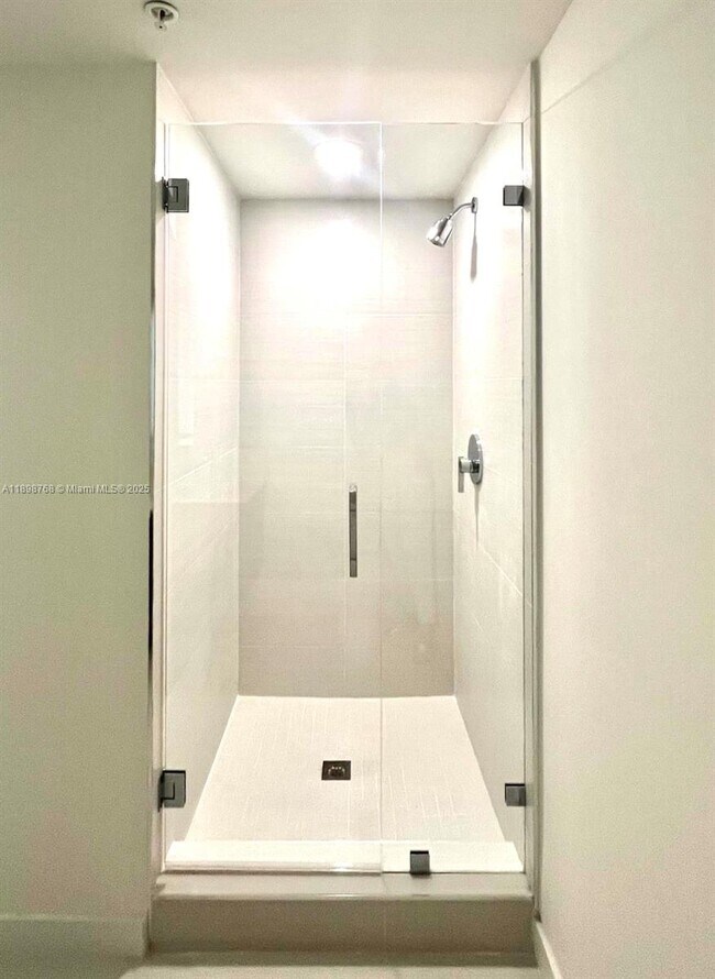 Building Photo - 7825 NW 107th Ave