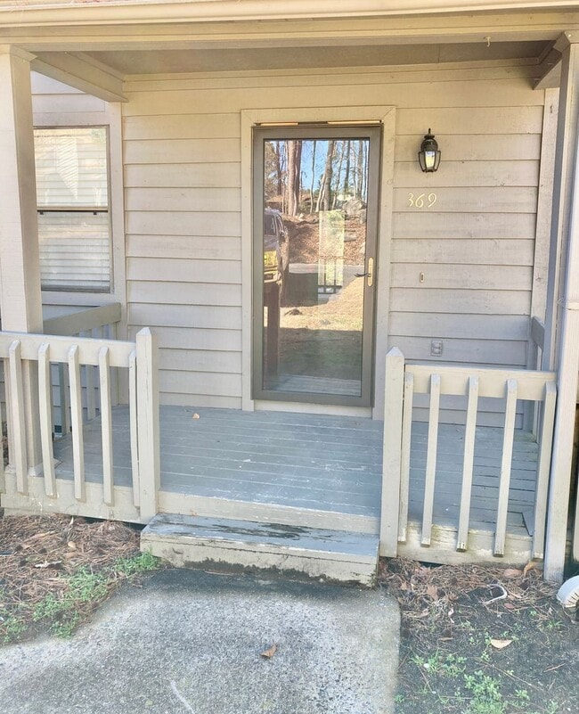 Building Photo - Columbia County Townhome
