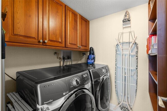 Building Photo - 5279 Isla Key Blvd S