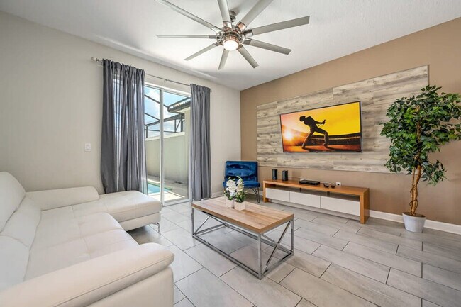 Primary Photo - 4824 Dedication St