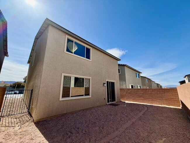 Building Photo - 5956 S Miller Ln